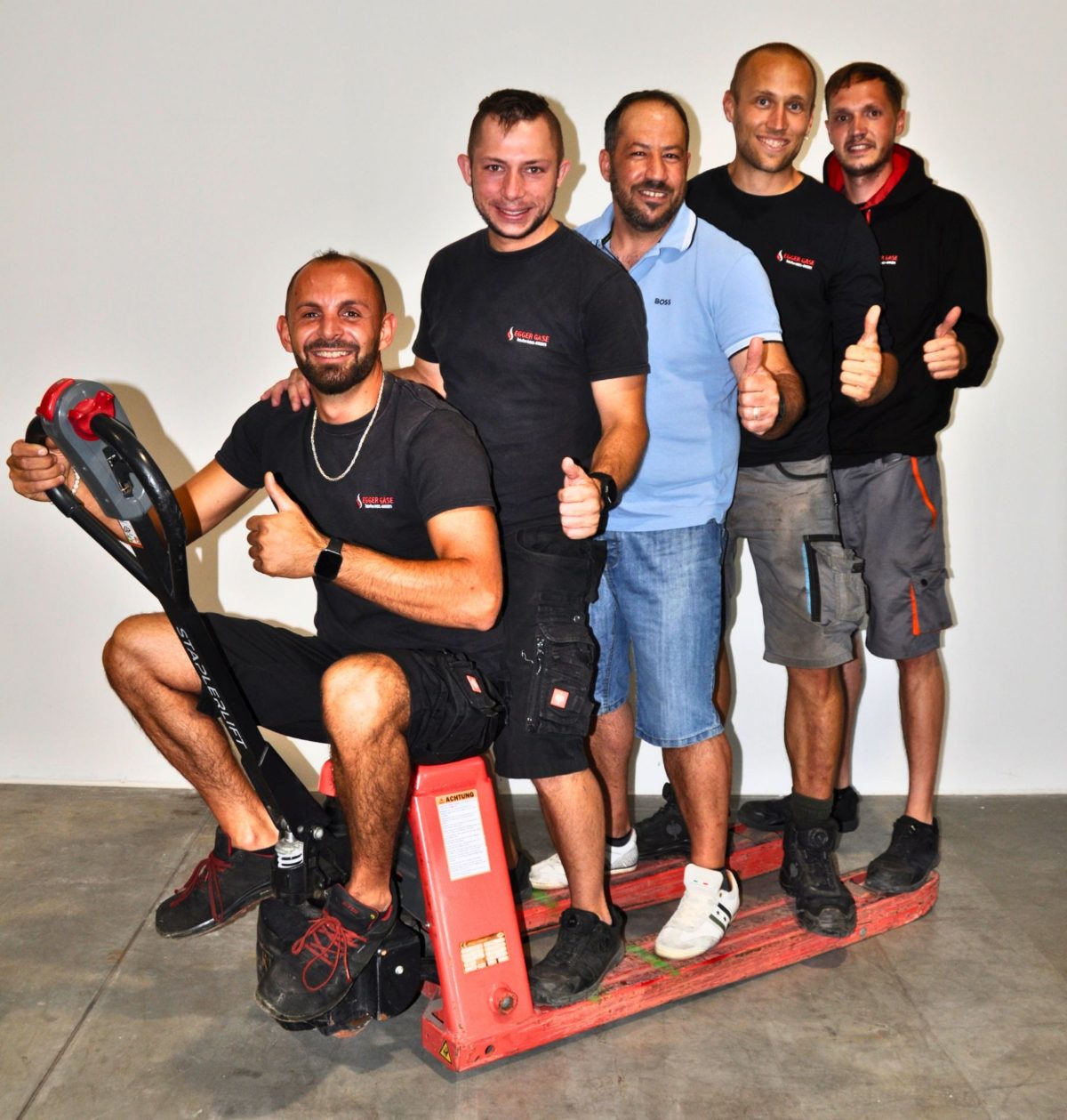 Das Fahrerteam von Egger Gase